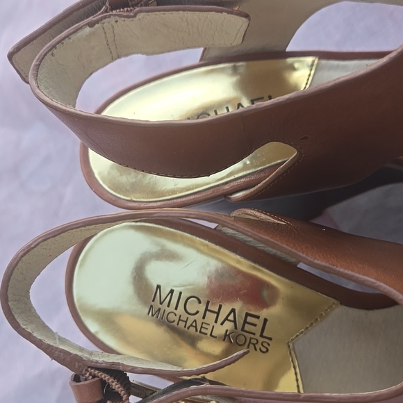 Michael Kors Sandals - Picture 4 of 10